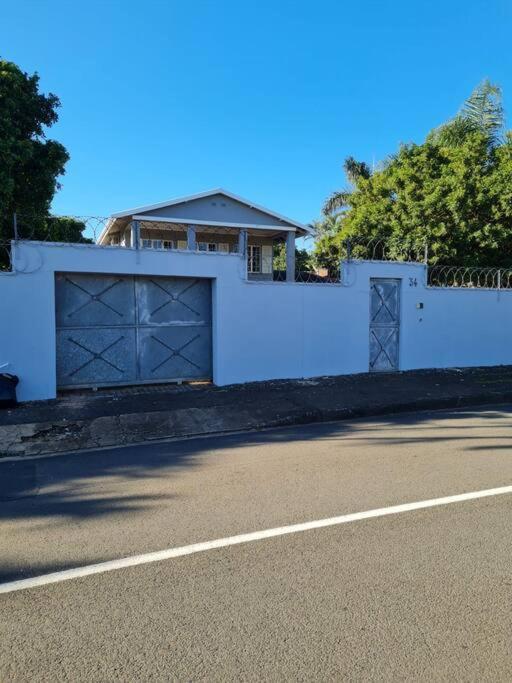 African Cycad Holiday Home Durban Exterior photo